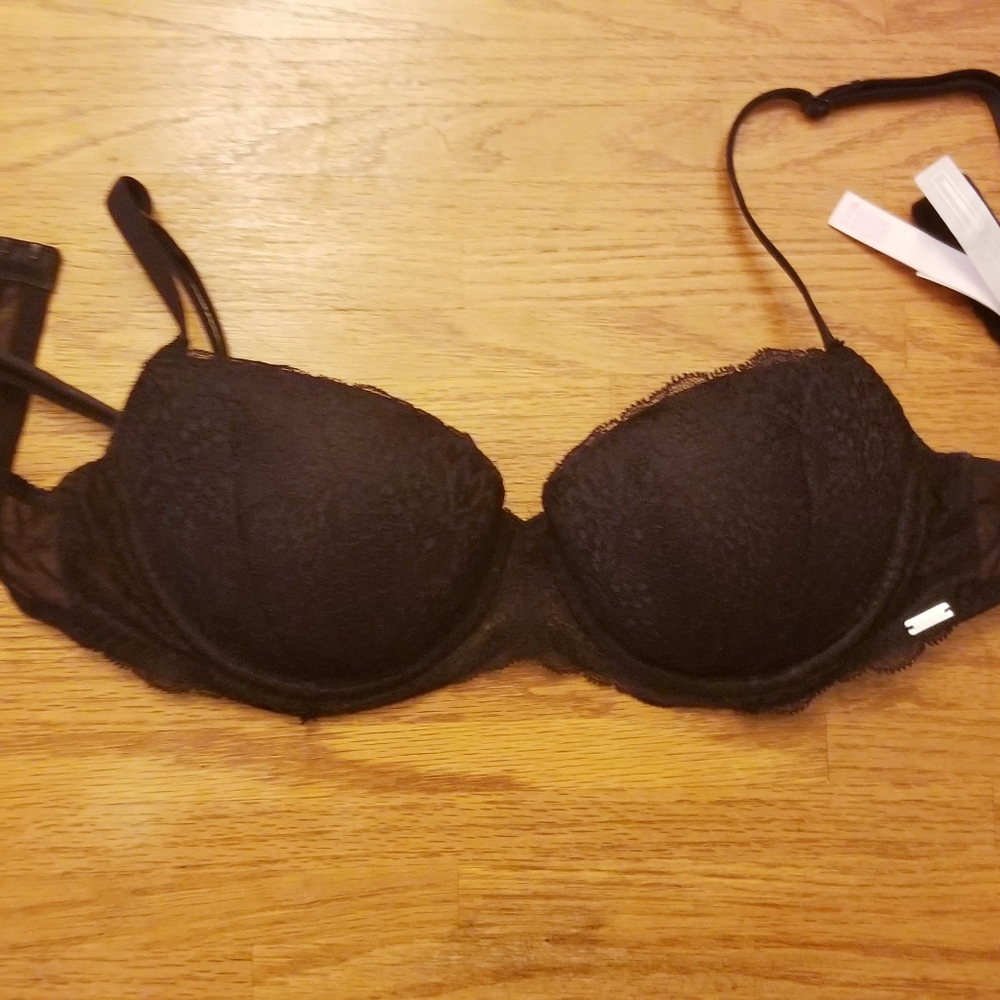 Victoria's secret pink lace bra push up